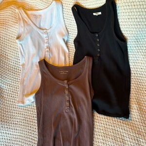 Maurices button tank tops